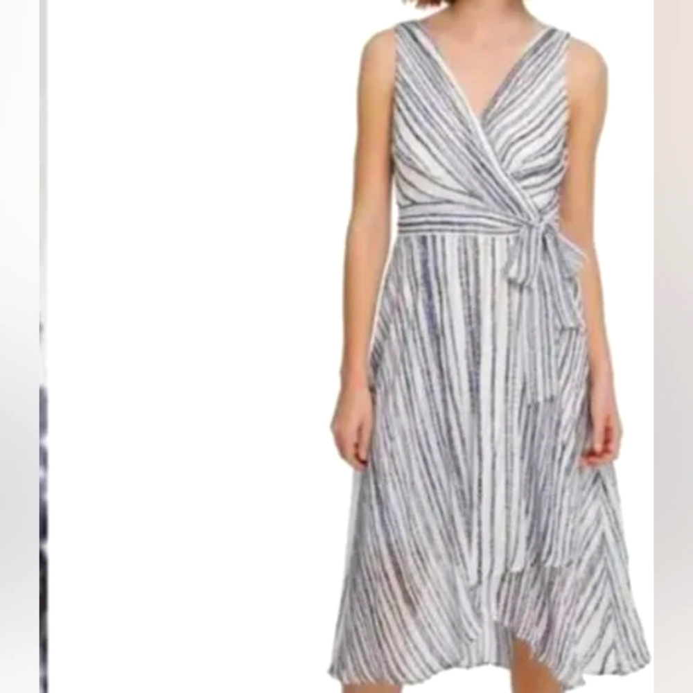 DKNY ivory blue chained striped dress
